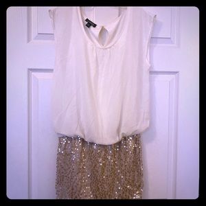 Gold sequin party dress!